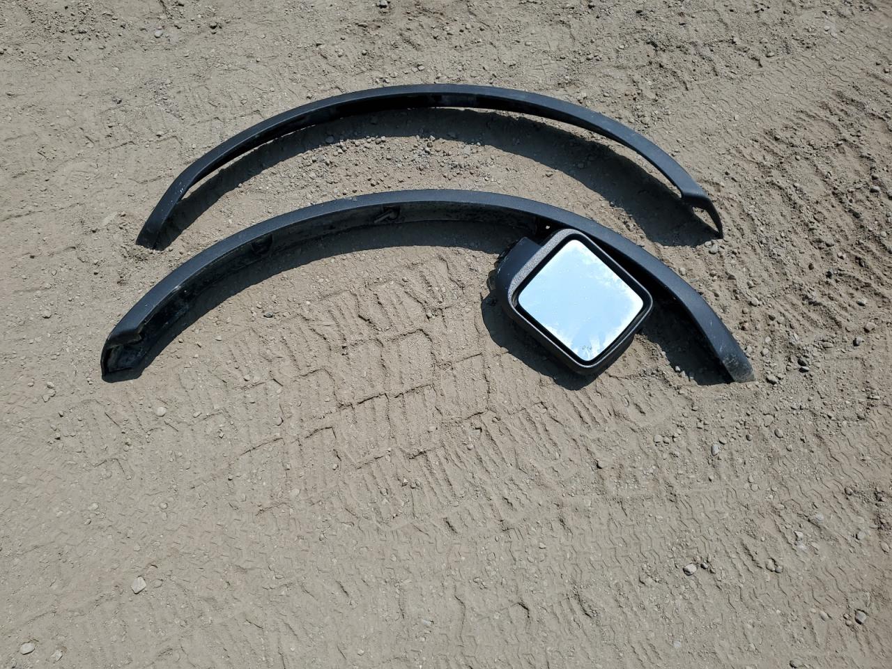 2024 Ford Bronco Big Bend VIN: 1FMDE7BH7RLA34989 Lot: 65261385