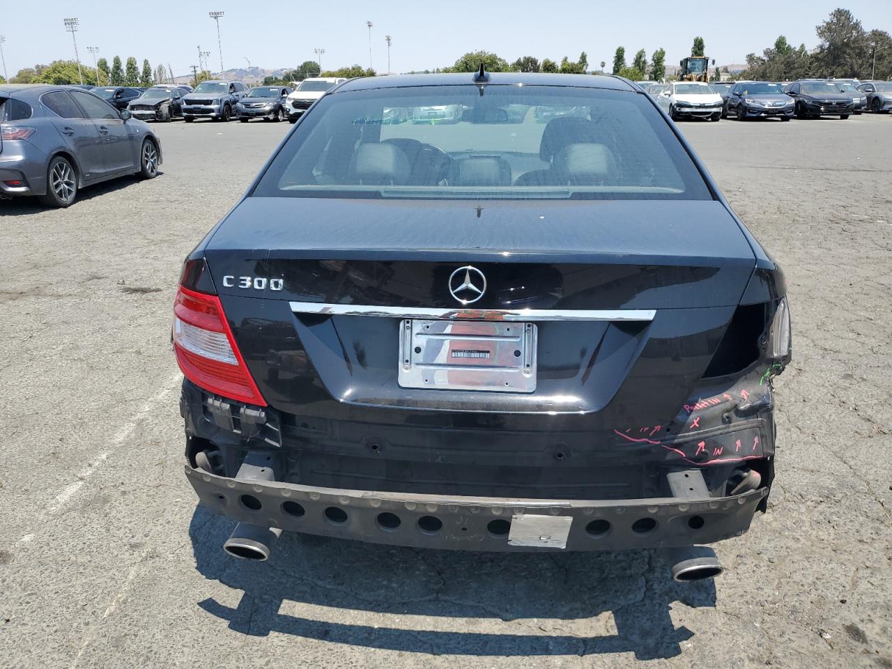 2011 Mercedes-Benz C 300 VIN: WDDGF5EB3BA519843 Lot: 63843225