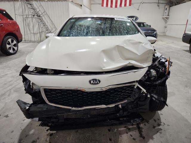  KIA FORTE 2017 White