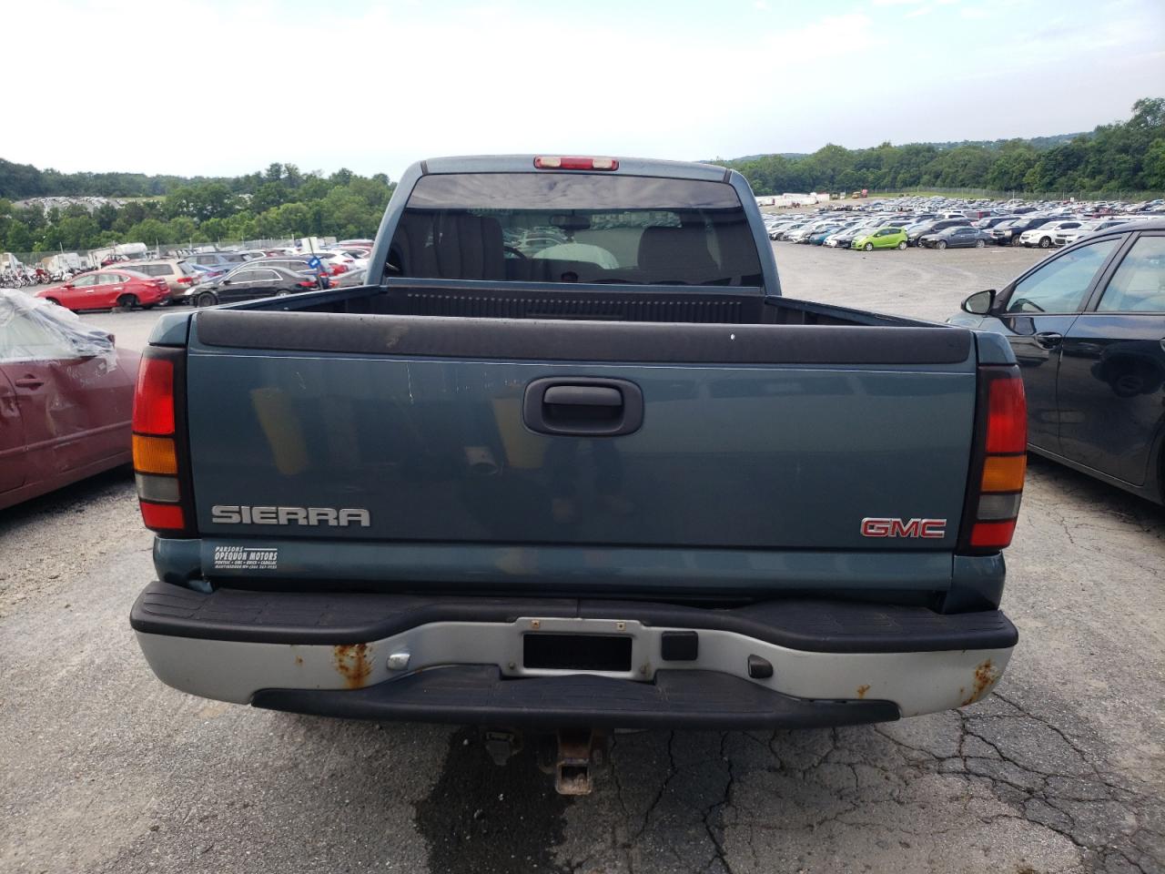 2007 GMC New Sierra C1500 Classic VIN: 1GTEC19V07Z196819 Lot: 62777775