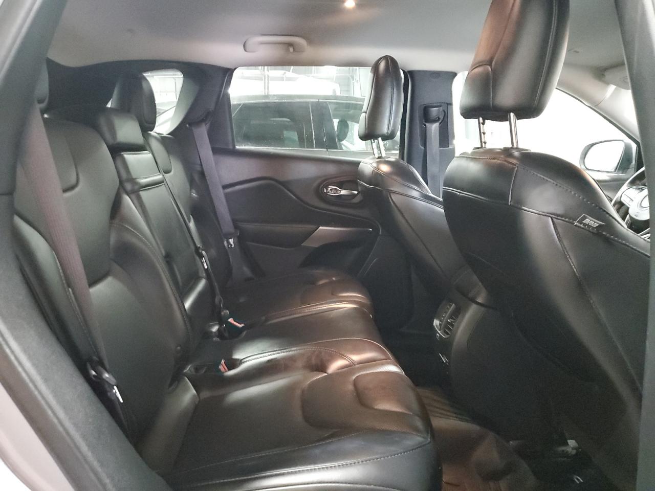 2019 Jeep Cherokee Limited VIN: 1C4PJLDB1KD302384 Lot: 65555815