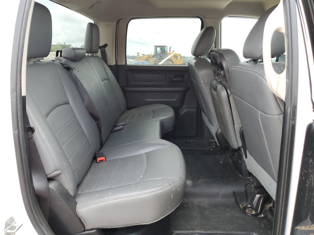 2015 Ram 2500 St VIN: 3C6TR5CT2FG600990 Lot: 64970345