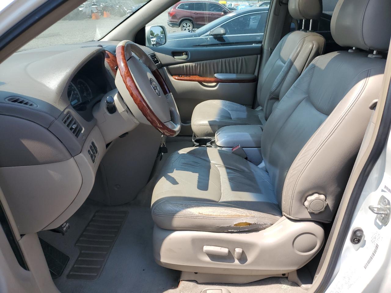 2004 Toyota Sienna Xle VIN: 5TDBA22C64S025075 Lot: 66765775