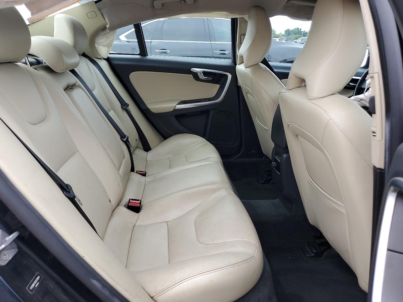 2016 Volvo S60 Premier VIN: YV126MFKXG2412944 Lot: 62945885