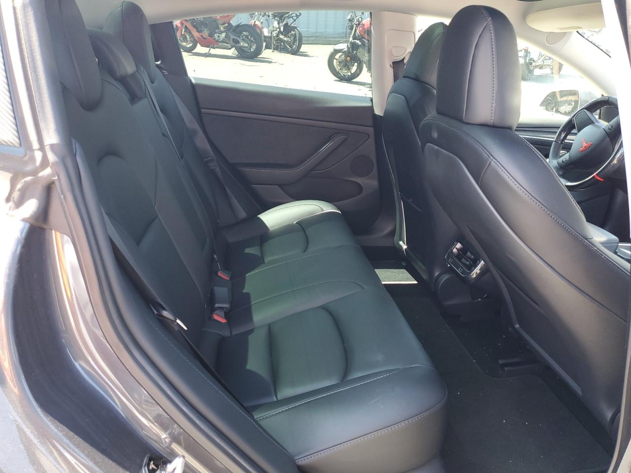 2021 Tesla Model 3 VIN: 5YJ3E1EB9MF002318 Lot: 65325525