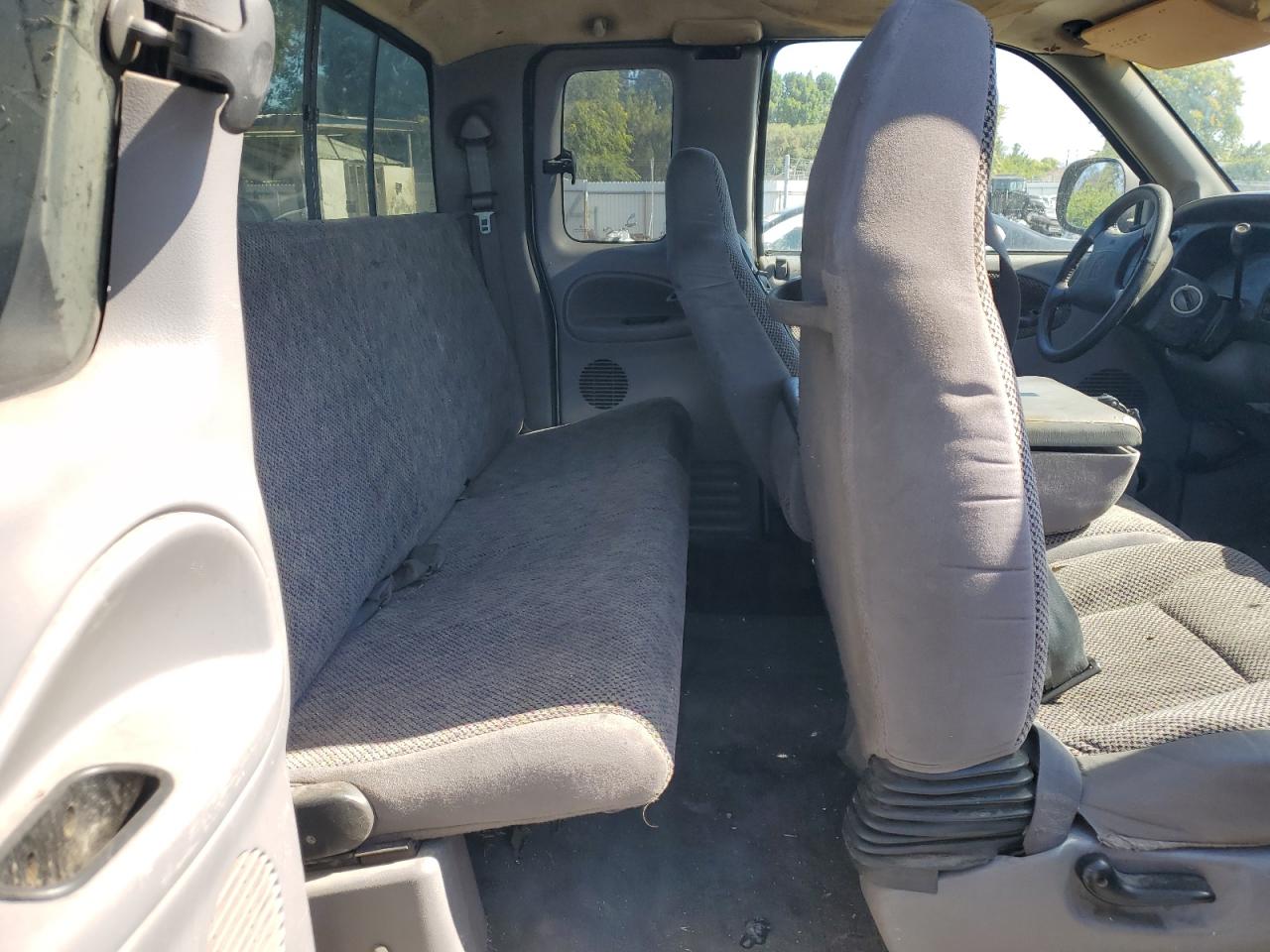 1998 Dodge Ram 1500 VIN: 1B7HC13Z2WJ126387 Lot: 63281275