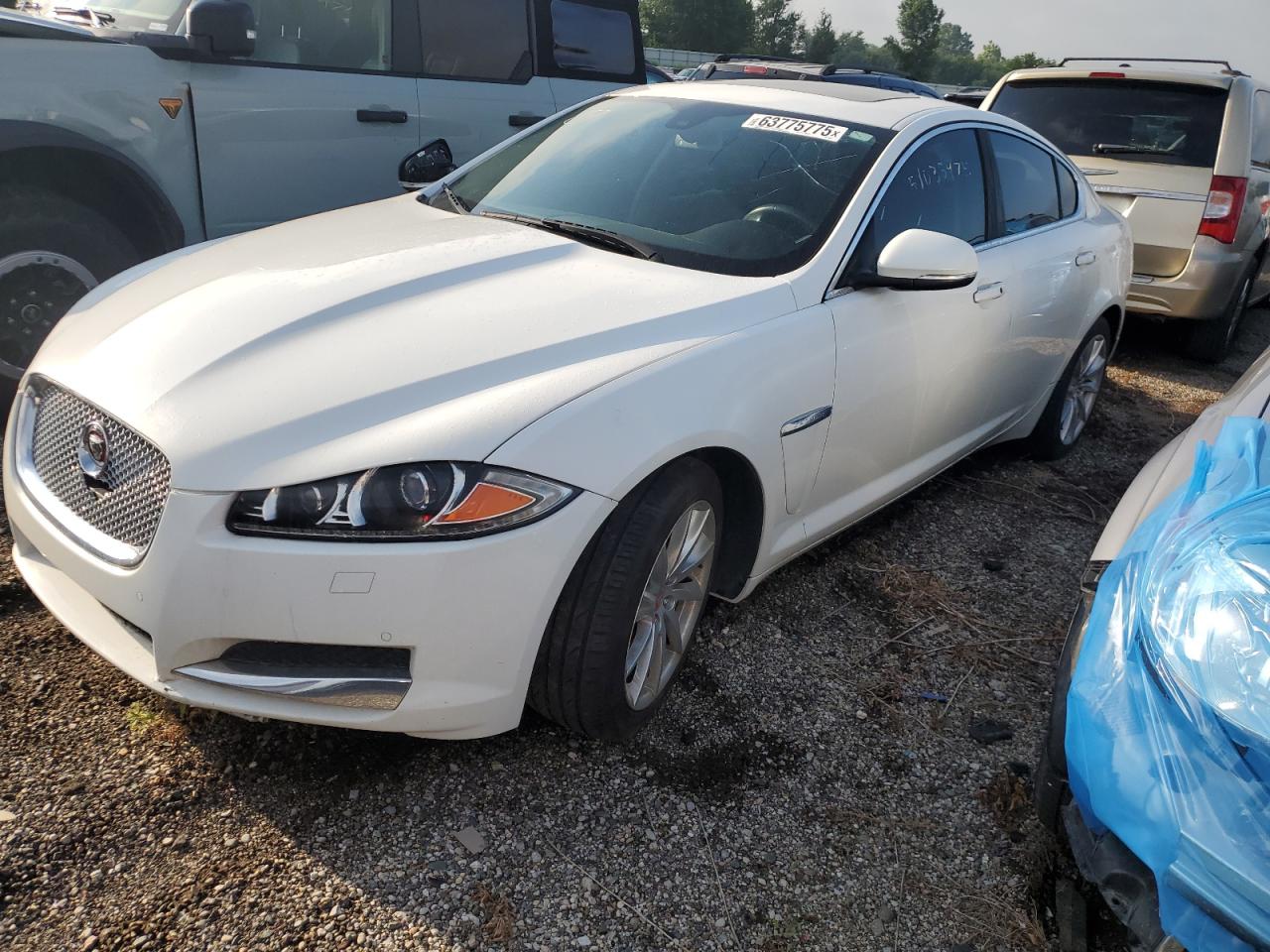 2015 Jaguar Xf 2.0T Premium white null gas SAJWA0FS6FPU66517 photo #1