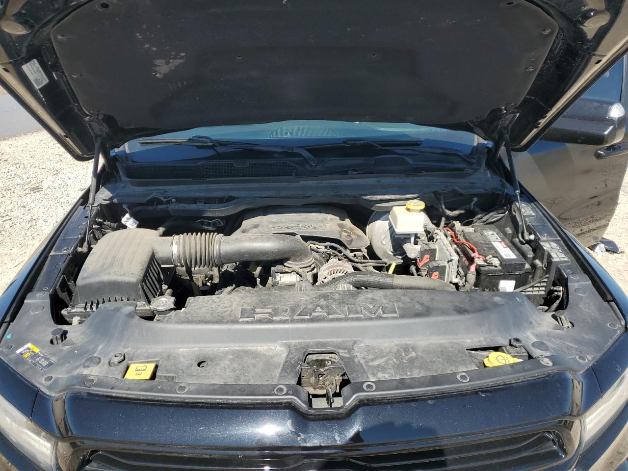 2019 Ram 1500 Laramie VIN: 1C6SRFJT0KN575657 Lot: 53968405