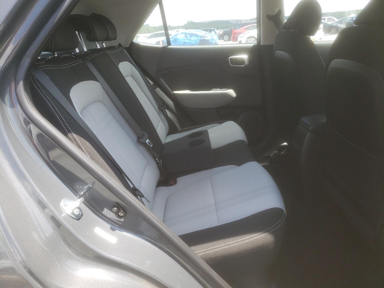 2023 Hyundai Venue Sel VIN: KMHRC8A38PU261378 Lot: 64553595