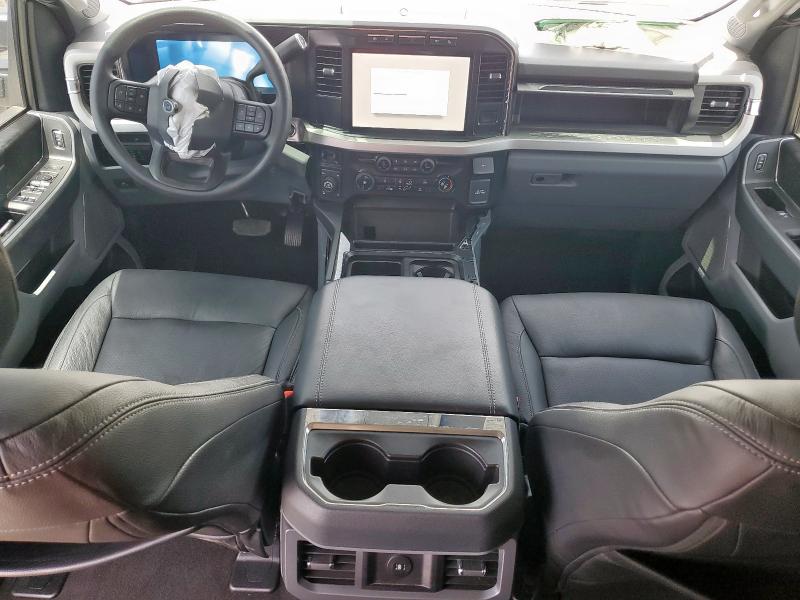  FORD F250 2024 Biały