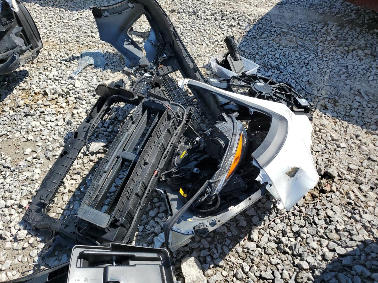 2022 Kia Niro Lx VIN: KNDCB3LC8N5515241 Lot: 62815865