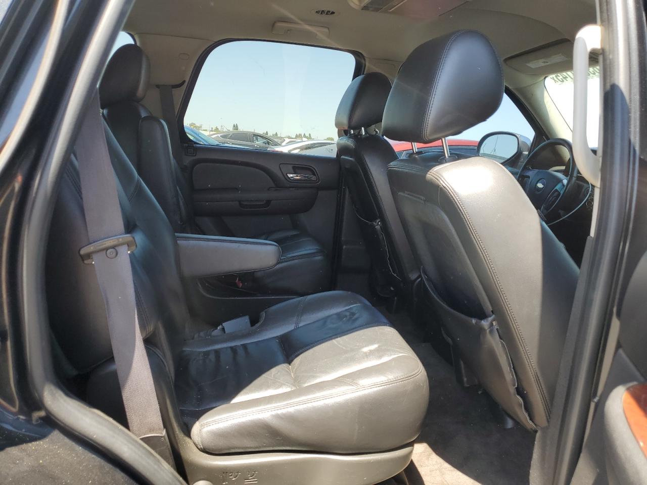 2011 Chevrolet Tahoe C1500 Lt VIN: 1GNSCBE07BR244254 Lot: 63304145