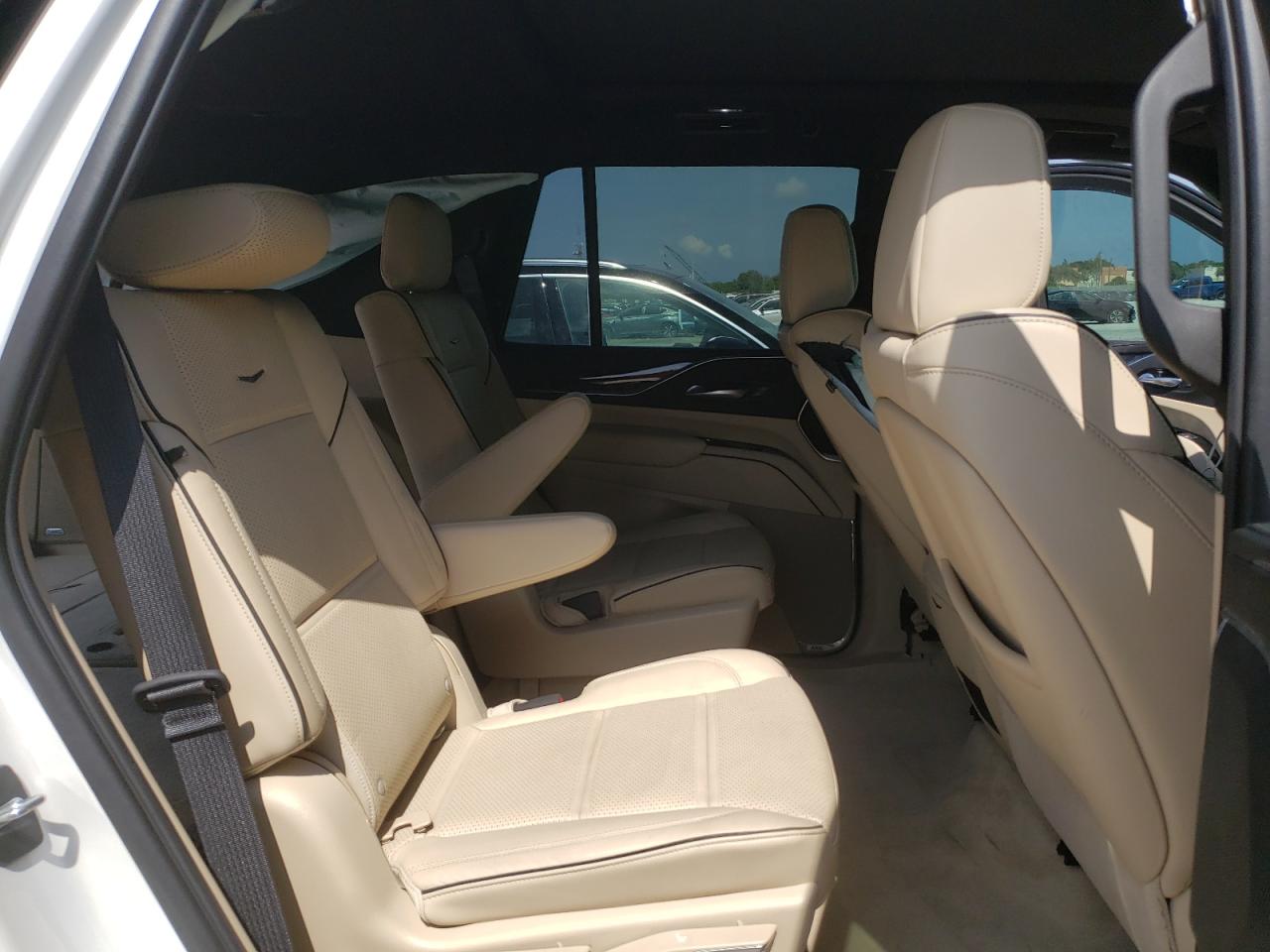 2021 Cadillac Escalade Premium Luxury VIN: 1GYS3CKL8MR222418 Lot: 62094525
