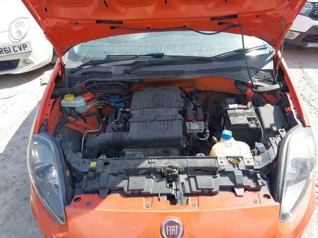 2013 FIAT PUNTO GBT