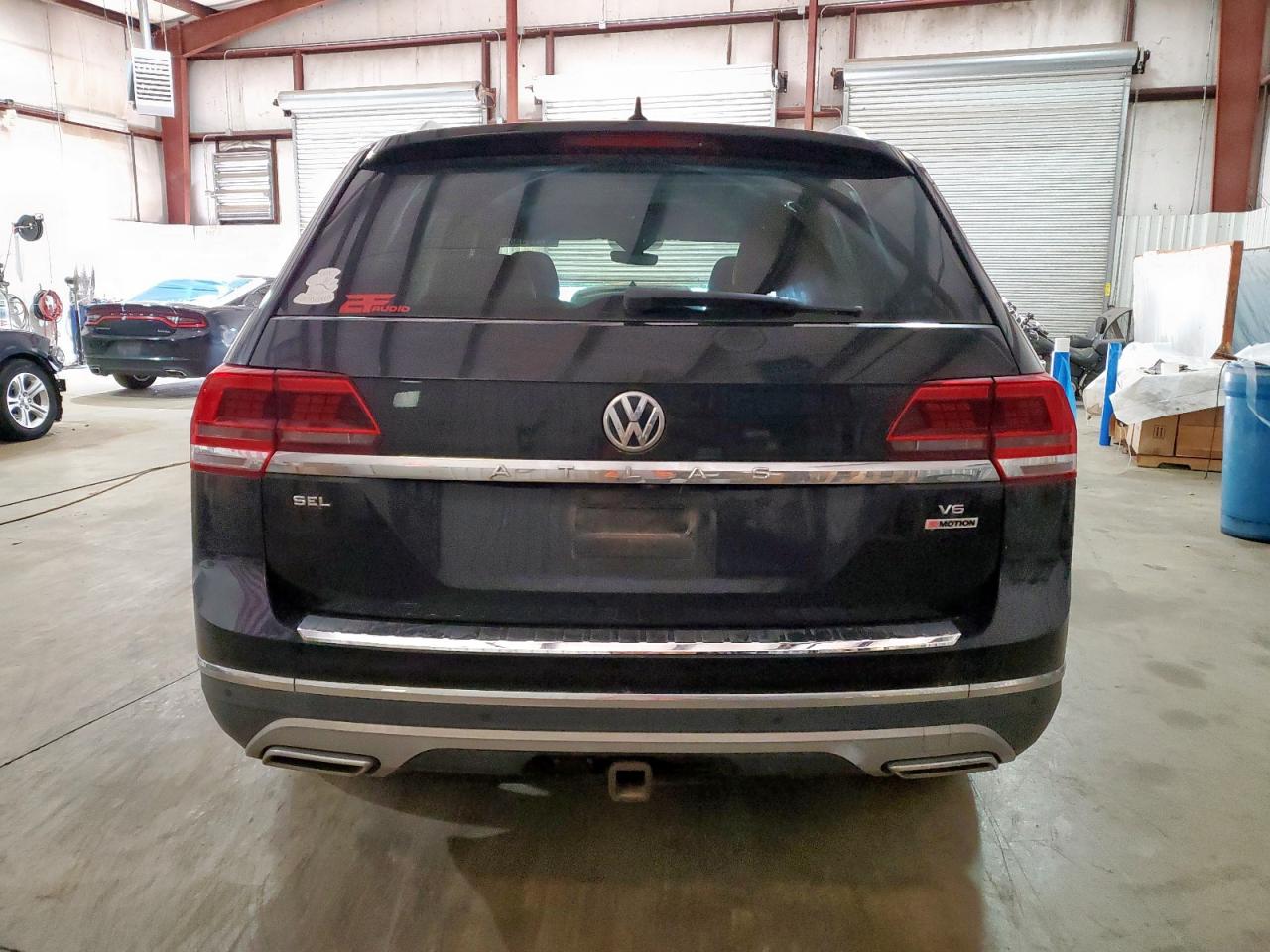 2018 Volkswagen Atlas Sel Premium VIN: 1V2NR2CA0JC529233 Lot: 62779985