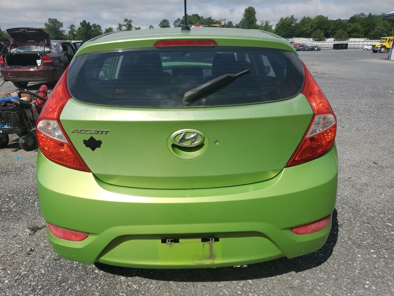 2013 Hyundai Accent Gls VIN: KMHCT5AE8DU082775 Lot: 64549365