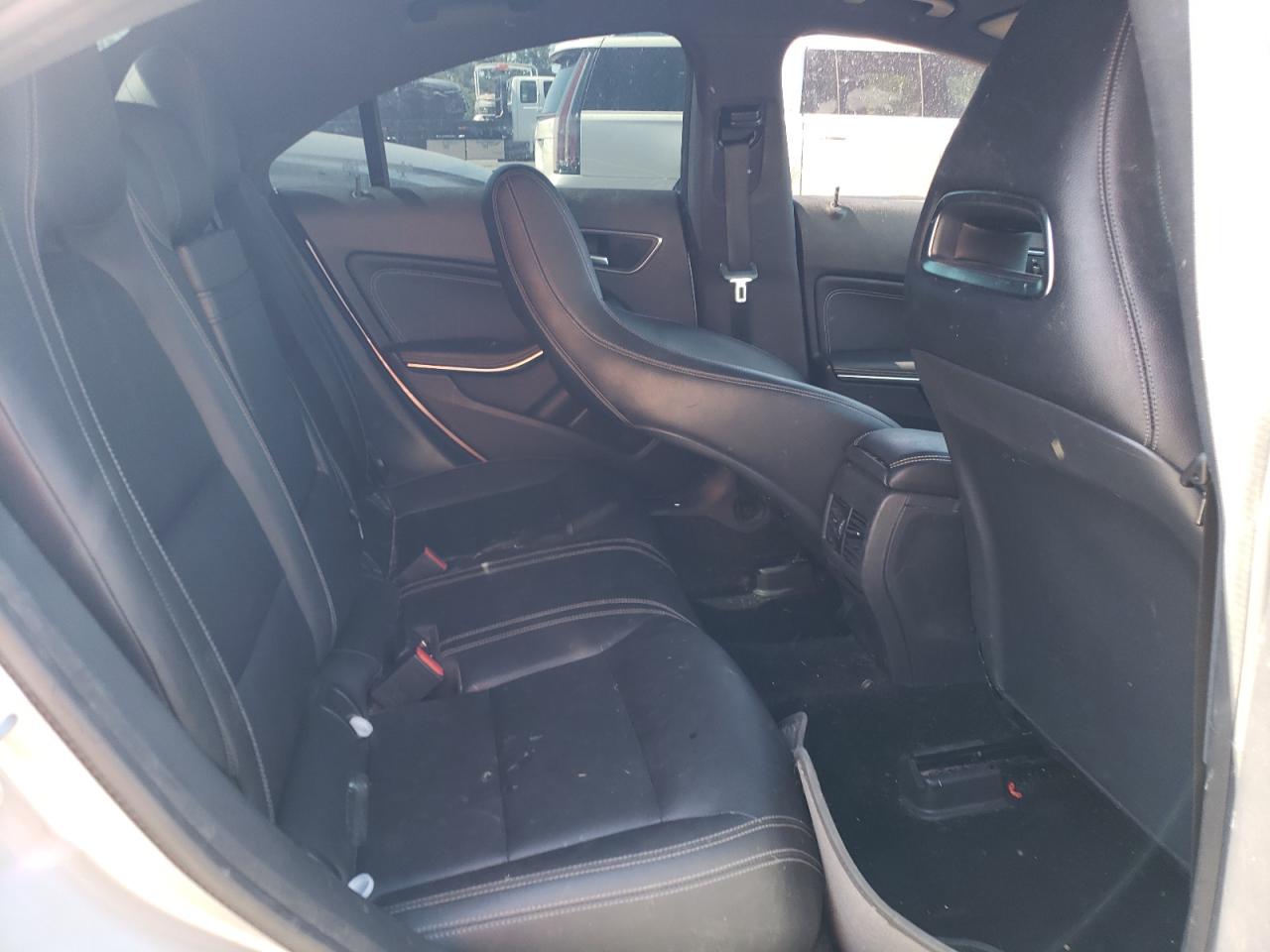 wddsj4eb4gn366411 WDDSJ4EB4GN366411 2016 Mercedes-Benz Cla 250