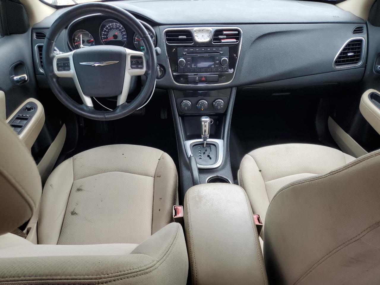 2013 Chrysler 200 Touring VIN: 1C3CCBBB2DN615211 Lot: 93766715