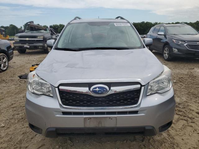  SUBARU FORESTER 2015 Srebrny