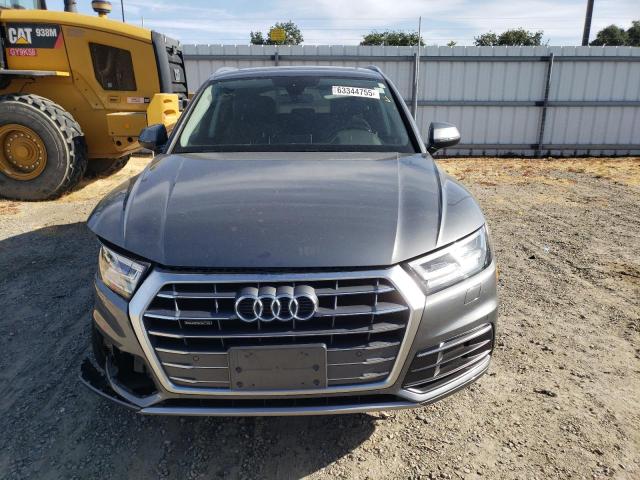  AUDI Q5 2018 Серый