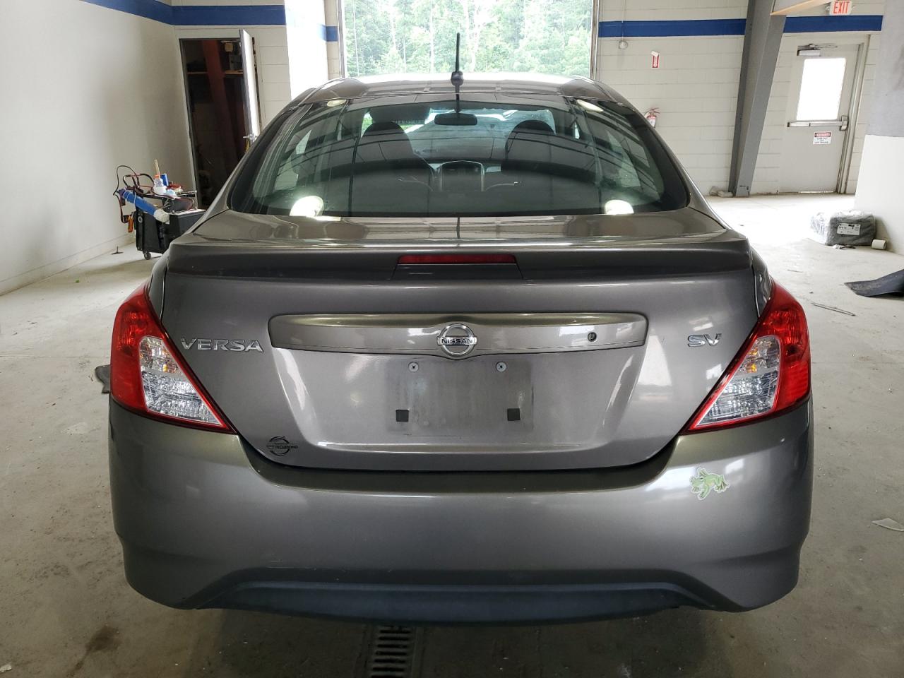 2017 Nissan Versa S VIN: 3N1CN7AP0HK447583 Lot: 64016125