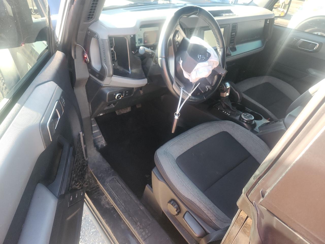 2021 Ford Bronco Base VIN: 1FMDE5BH8MLA96723 Lot: 63326545