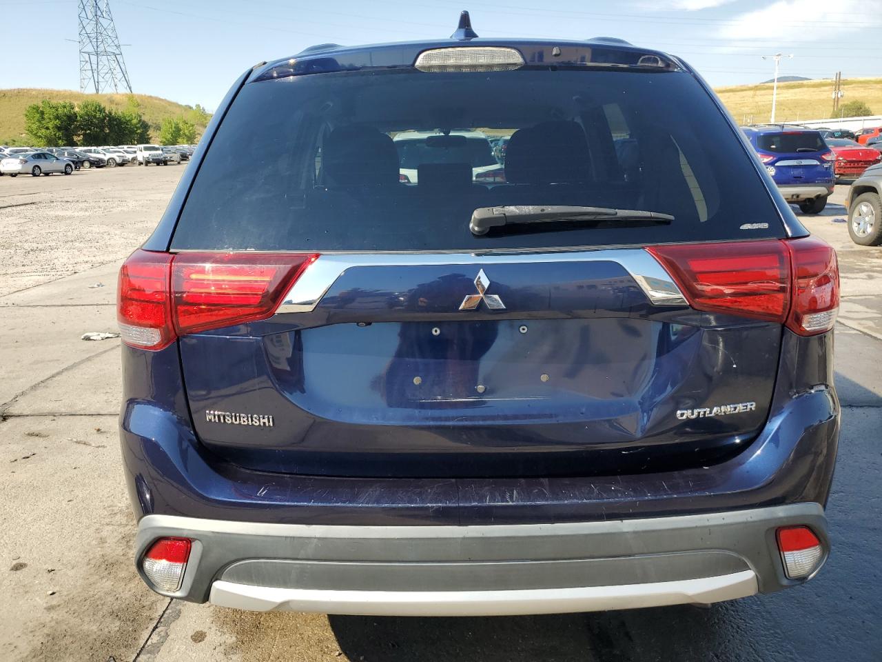 2017 Mitsubishi Outlander Es VIN: JA4AZ2A3XHZ044779 Lot: 64858965