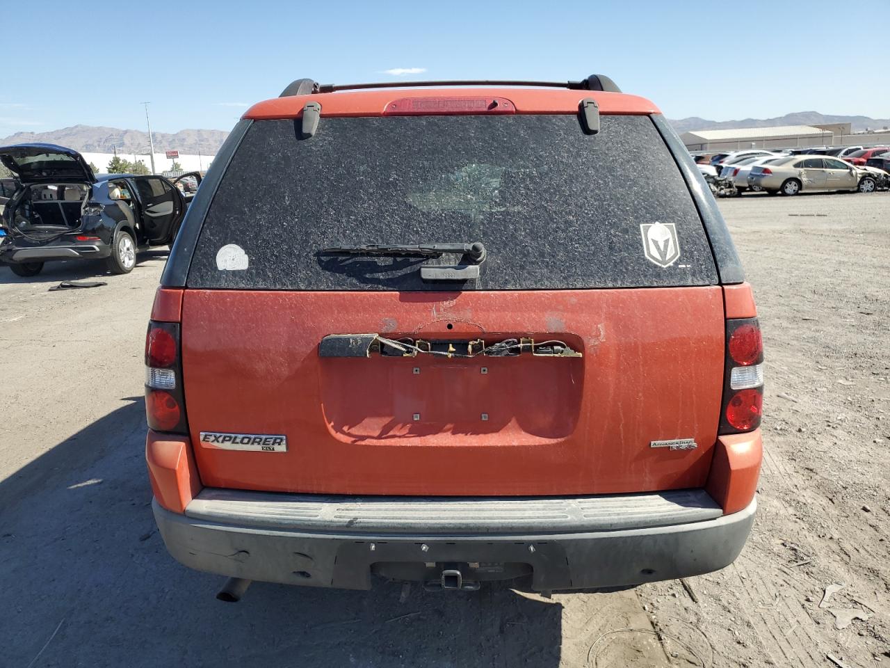 2007 Ford Explorer Xlt VIN: 1FMEU63E87UA54374 Lot: 64233825