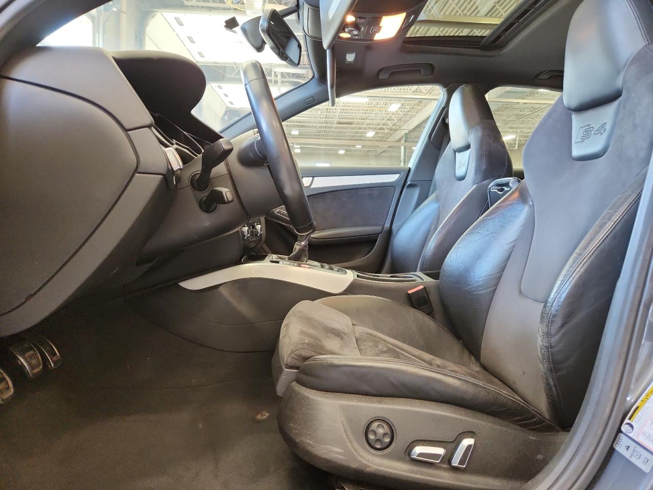 2014 Audi S4 Premium Plus VIN: WAUDGAFL2EA087418 Lot: 64899645