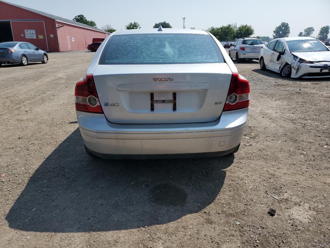 2007 Volvo S40 2.4I VIN: YV1MS382472268125 Lot: 64742305