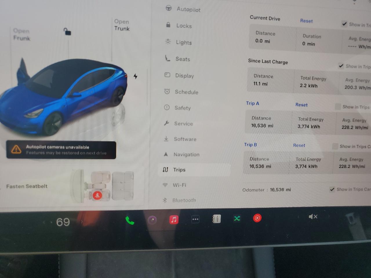 2023 Tesla Model 3 VIN: 5YJ3E1EA3PF679621 Lot: 64648385
