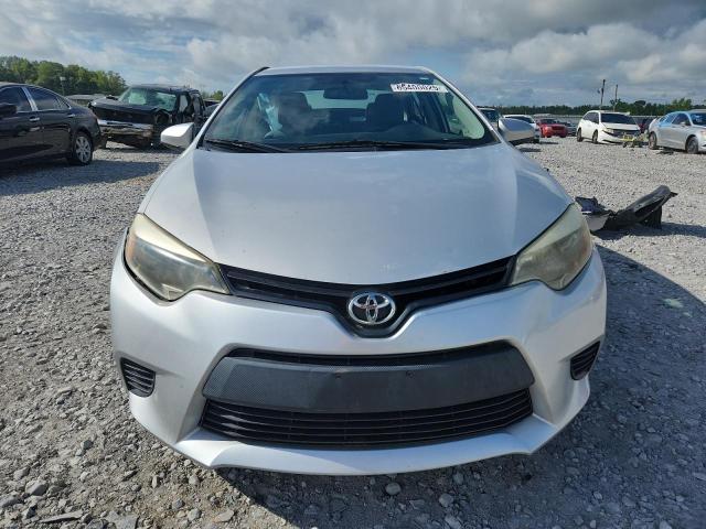 Sedans TOYOTA COROLLA 2014 Srebrny