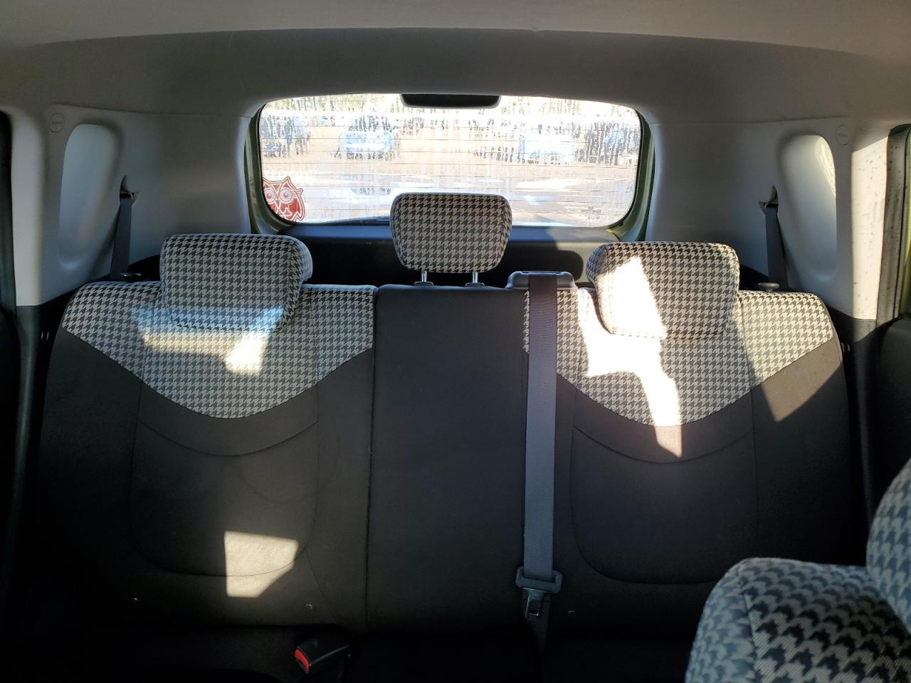 2010 Kia Soul + VIN: KNDJT2A22A7106479 Lot: 64784015