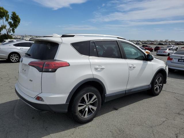  TOYOTA RAV4 2018 White