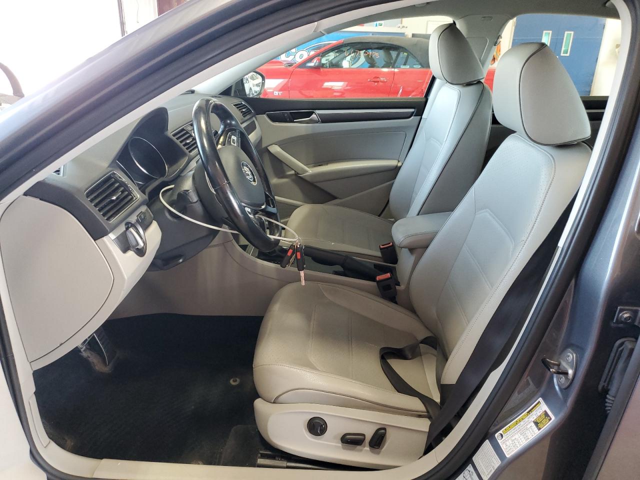 2017 Volkswagen Passat R-Line VIN: 1VWDT7A30HC045831 Lot: 66190445