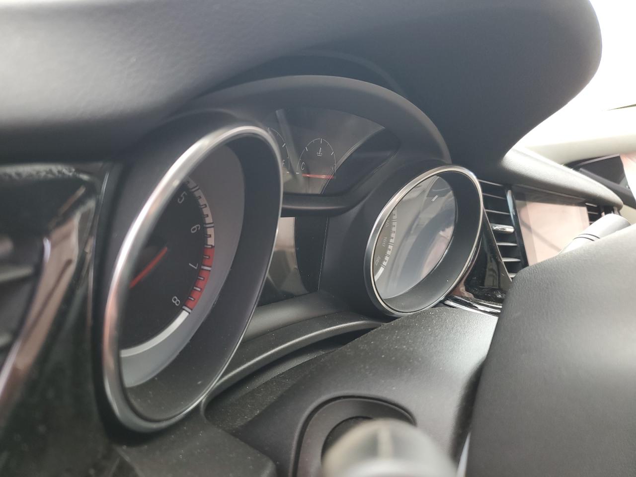 2018 Buick Regal Preferred Ii VIN: W04GM6SX8J1074949 Lot: 66216635