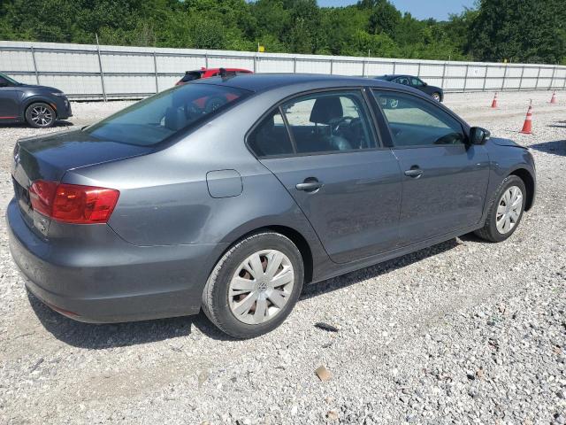 Sedans VOLKSWAGEN JETTA 2014 Szary