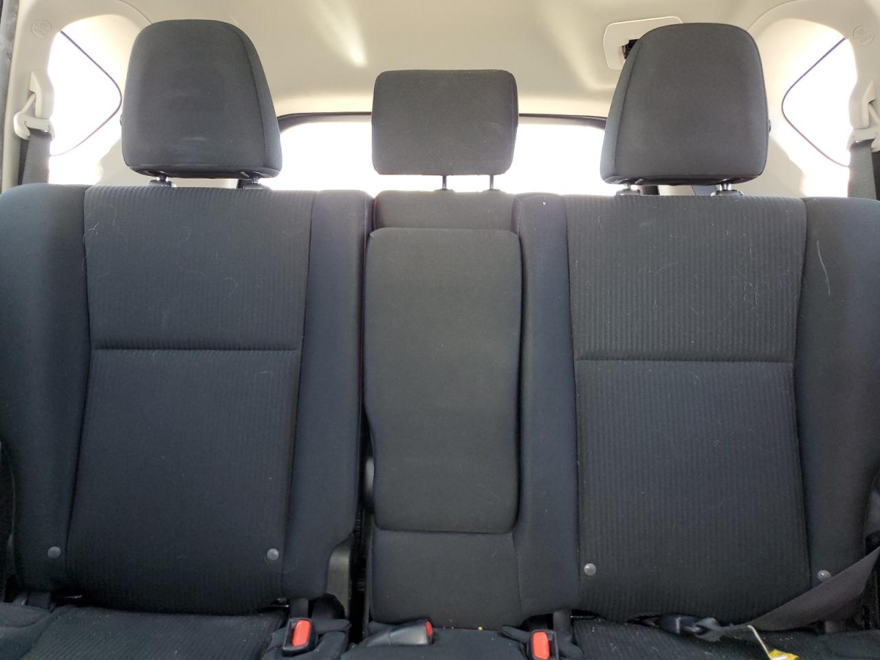 2017 Toyota Rav4 Le VIN: 2T3BFREV6HW658235 Lot: 63409005