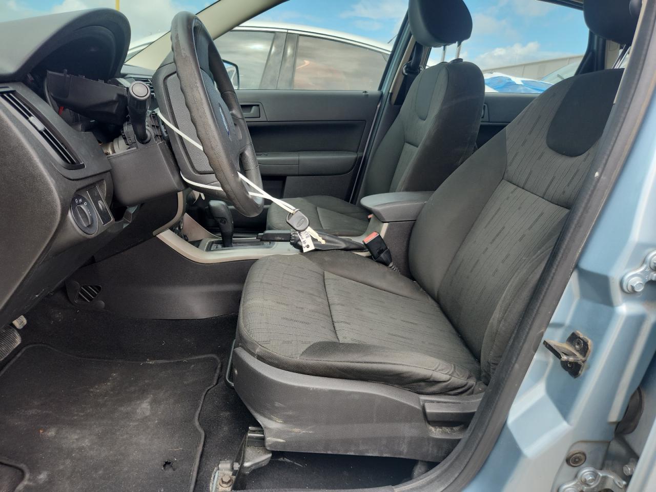 2008 Ford Focus Se VIN: 1FAHP35N58W132478 Lot: 65118685