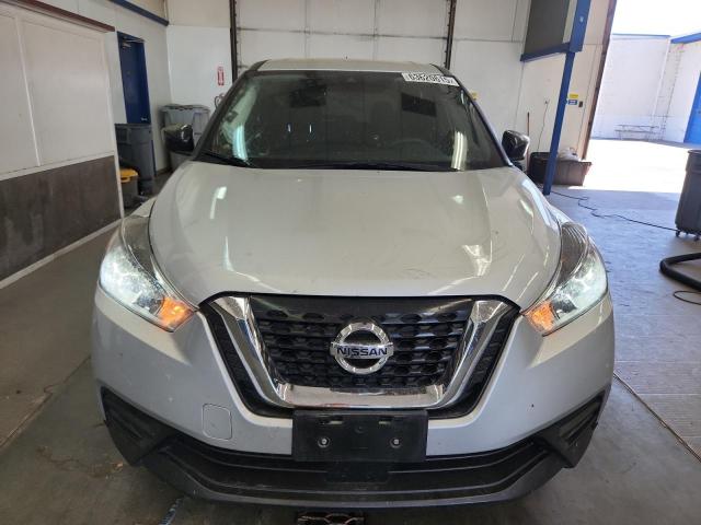  NISSAN KICKS 2020 Srebrny