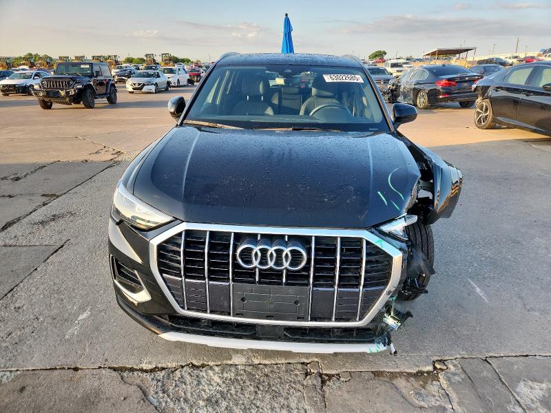  AUDI Q3 2021 Черный