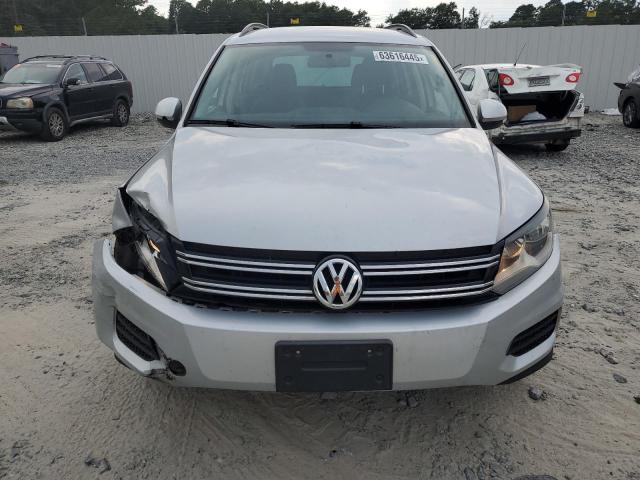  VOLKSWAGEN TIGUAN 2015 Srebrny