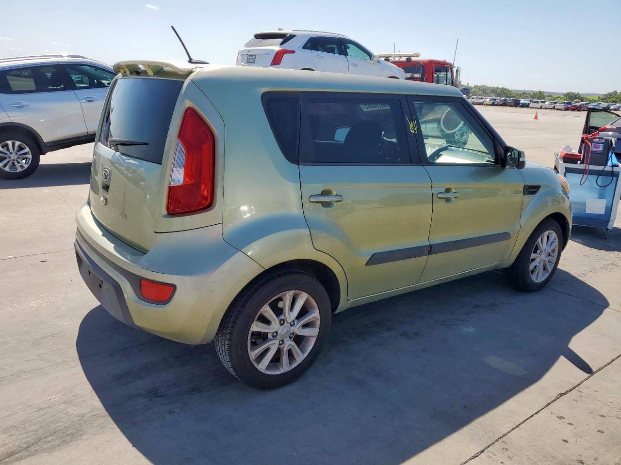 2012 Kia Soul + VIN: KNDJT2A64C7446786 Lot: 66208065