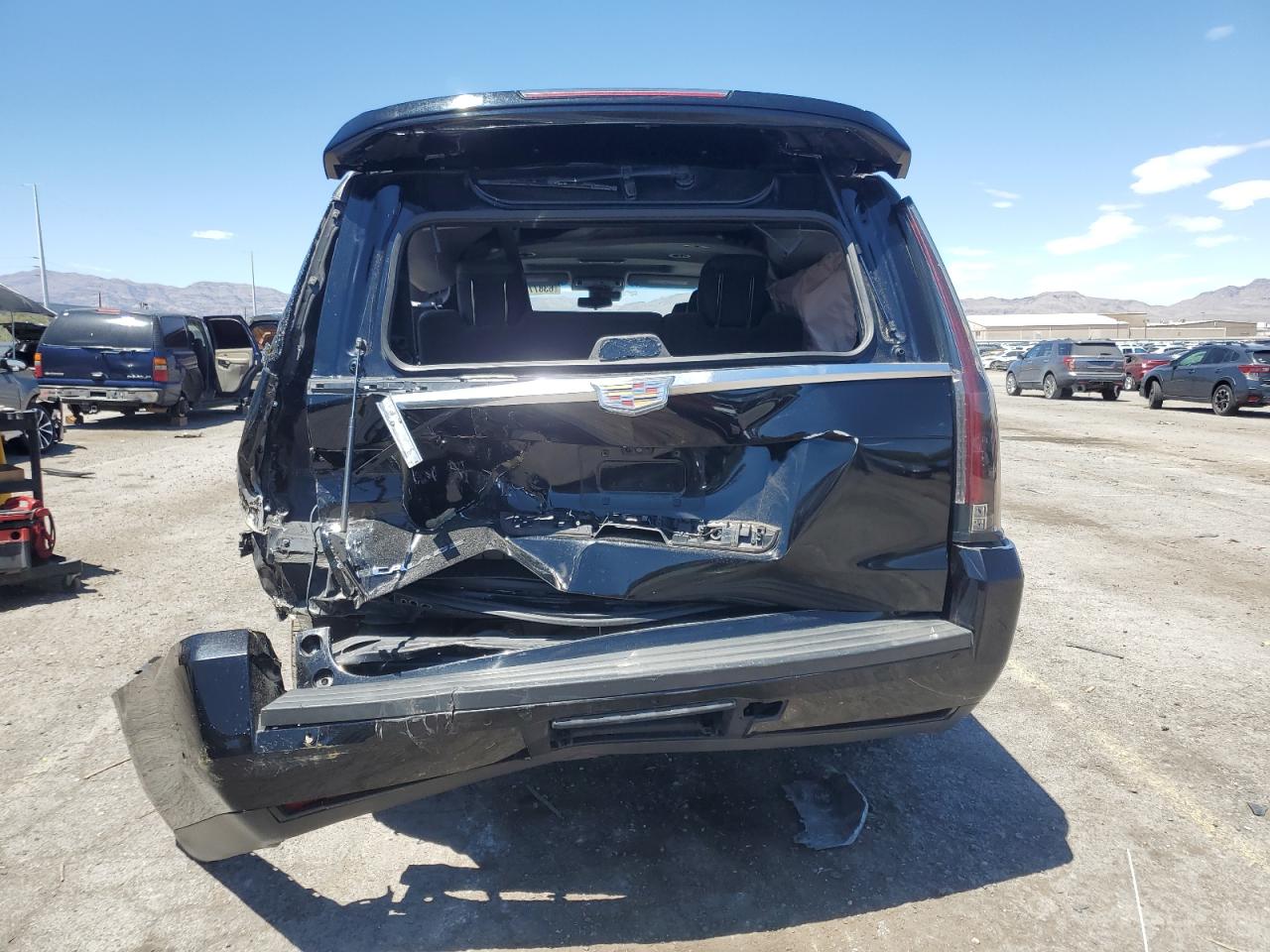 2019 Cadillac Escalade Esv Luxury VIN: 1GYS3HKJ7KR147221 Lot: 63877685