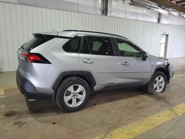  TOYOTA RAV4 2019 Srebrny