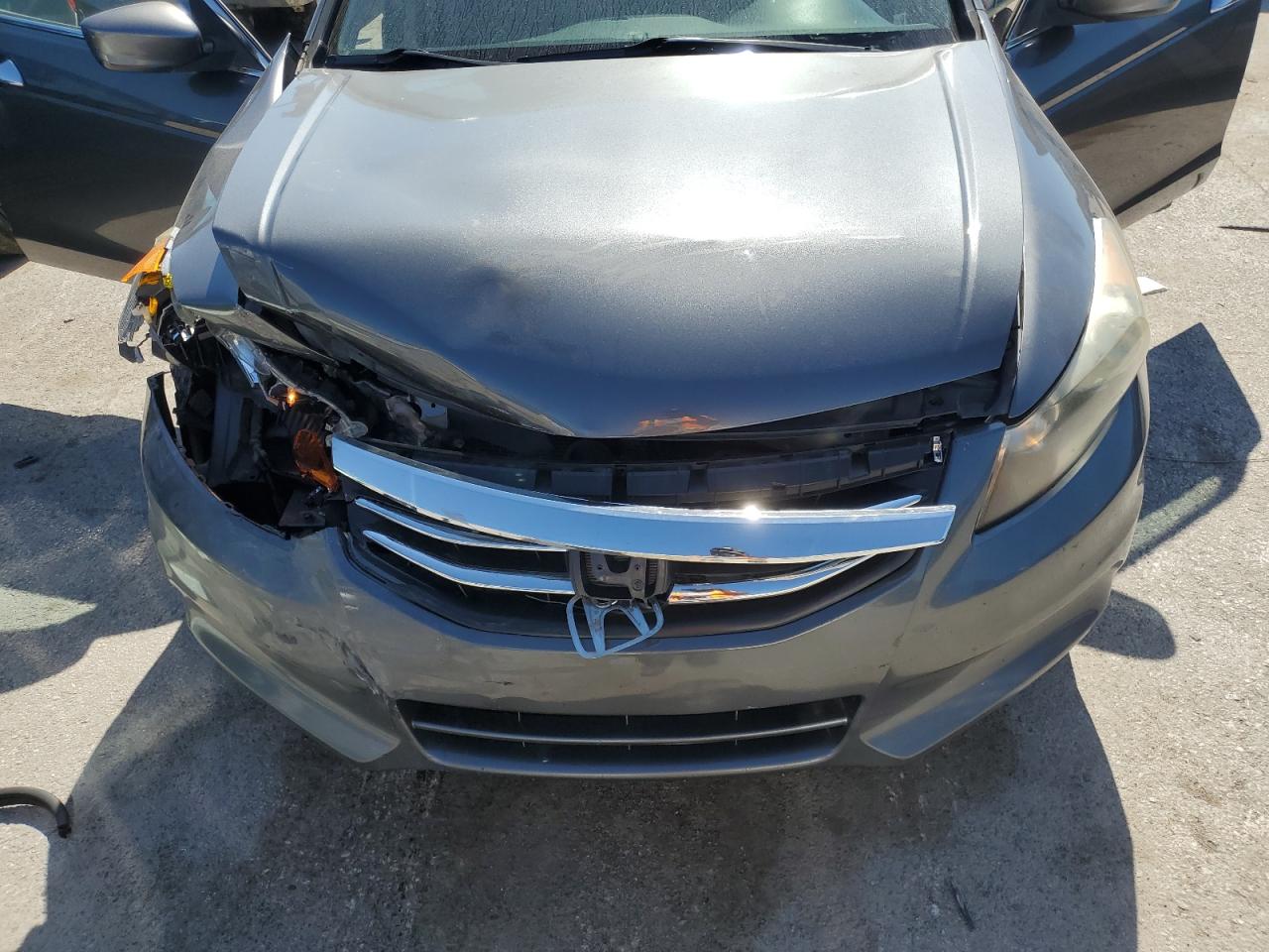 2011 Honda Accord Lxp VIN: 1HGCP2F42BA043882 Lot: 64055655