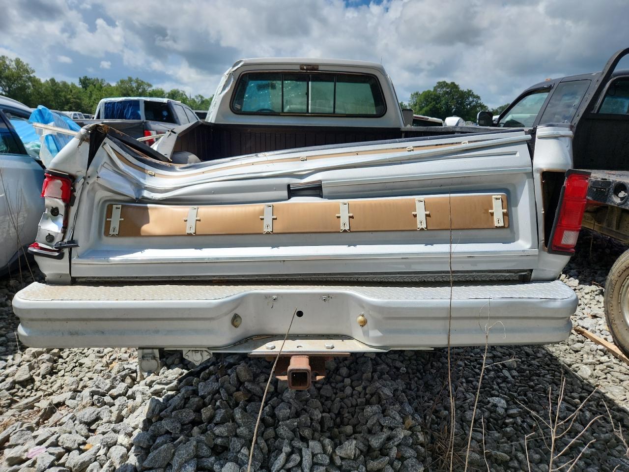 1985 Dodge W-Series W100 VIN: 1B7HW14W3FS710142 Lot: 60794685