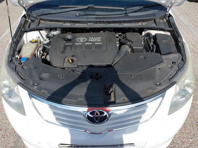 2010 TOYOTA AVENSIS TR
