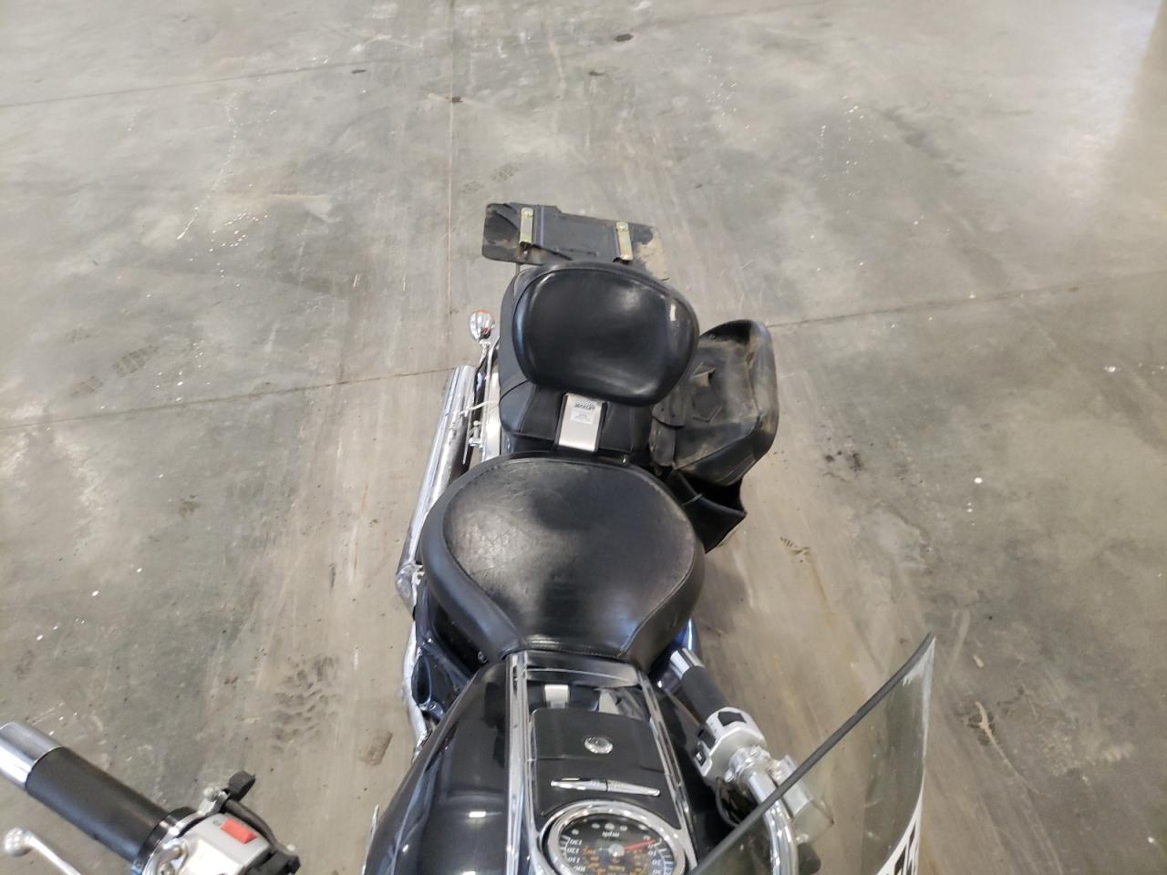 js1vy52a762103702 JS1VY52A762103702 2006 Suzuki C90
