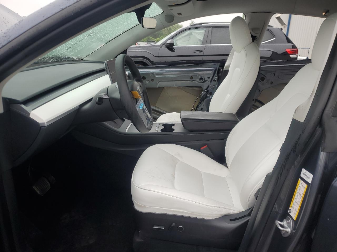 2023 Tesla Model Y VIN: 7SAYGDEE5PF627589 Lot: 64124605